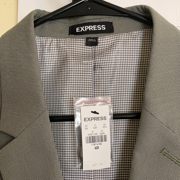 Express Blazer - Picture 3 of 4